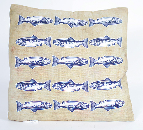 63274 Fish Accent Pillow